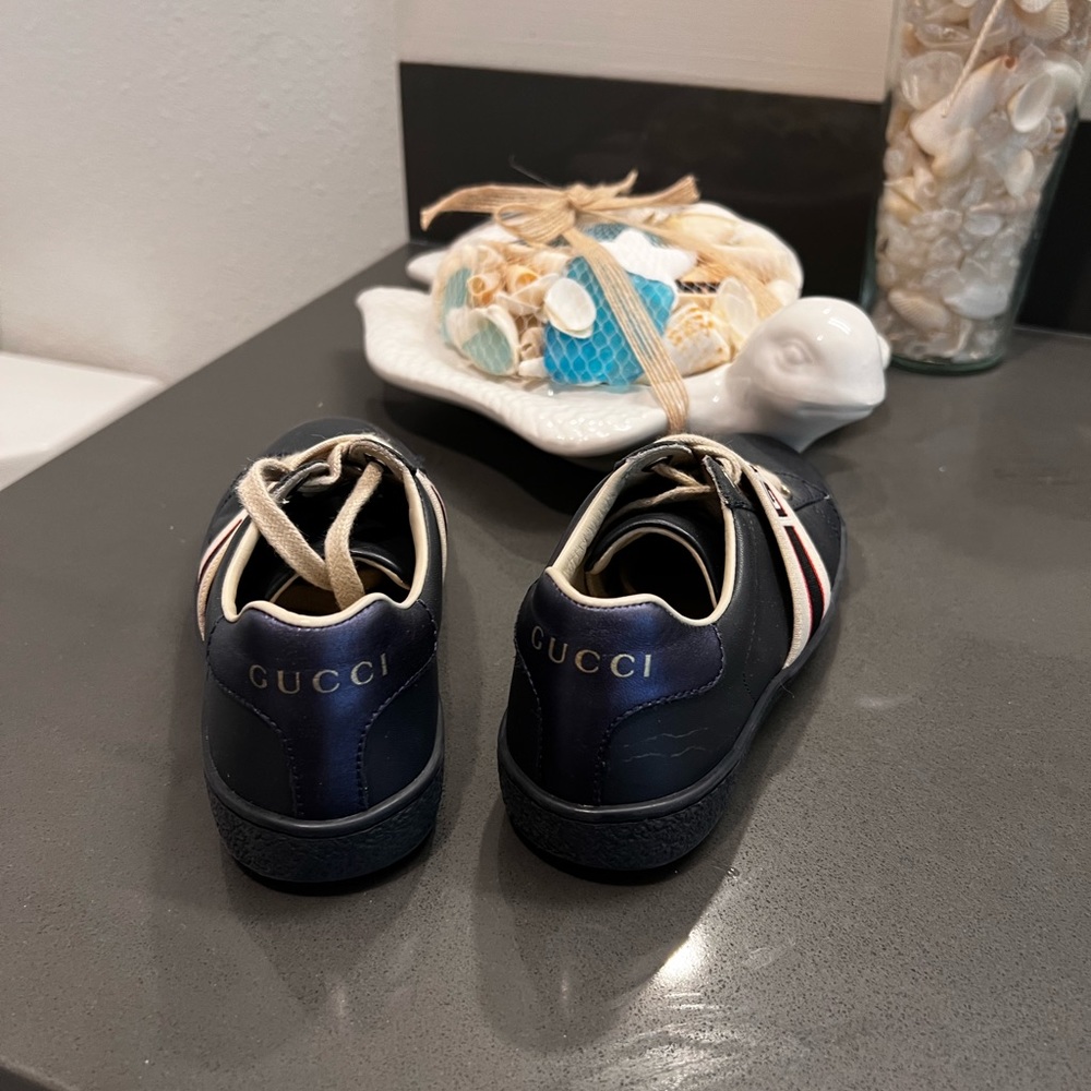 Gucci kids shoes